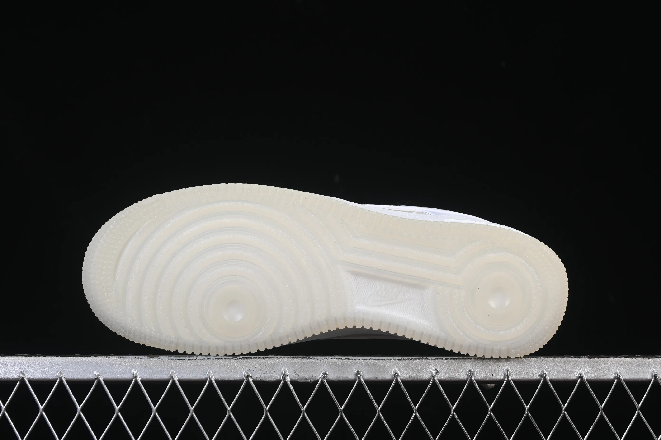 All categories Nk Air Force 1 Air Force series Nk Air Force 1 Low Air Force low-top Nike Air Force 1'07 Low Air Force 1 low-top casual sneakers IH3204-100